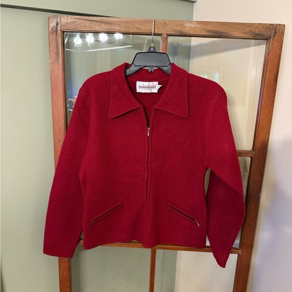 collections internationale Jackets & Blazers - Vintage Classic Ruby Red 100% Wool Jacket - Size Small